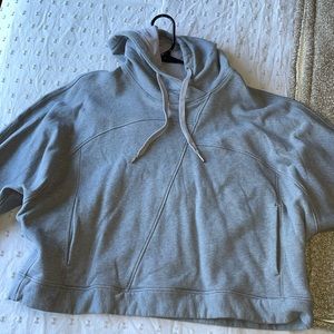 lululemon cropped hoodie